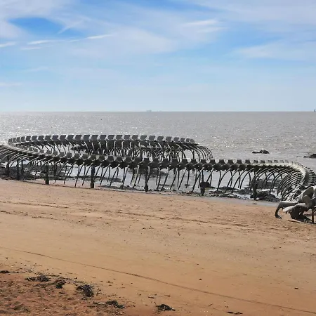 Face A La Avec Terrasse Privative, Confort Moderne, Wi-fi Gratuit A Saint-nazaire - Fr-1-306-1260 בית נופש