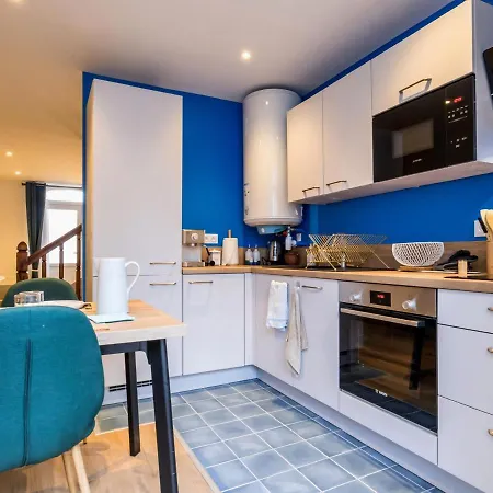 Face A La Avec Terrasse Privative, Confort Moderne, Wi-fi Gratuit A Saint-nazaire - Fr-1-306-1260